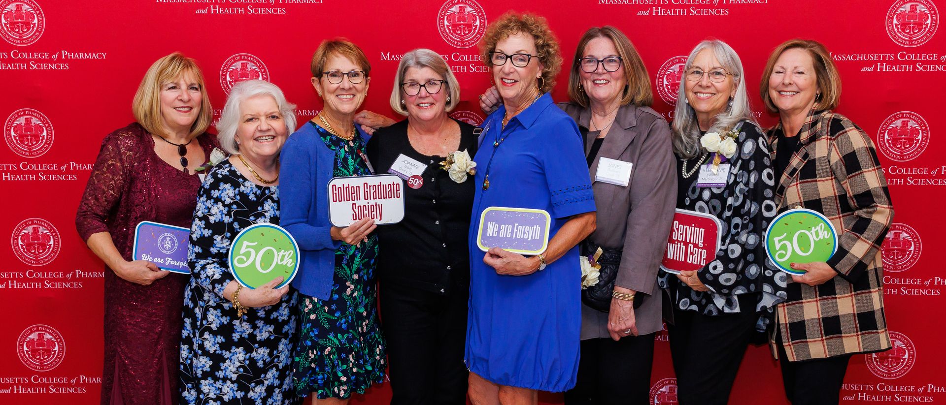 Alumna from the Forsyth Class of 1975.