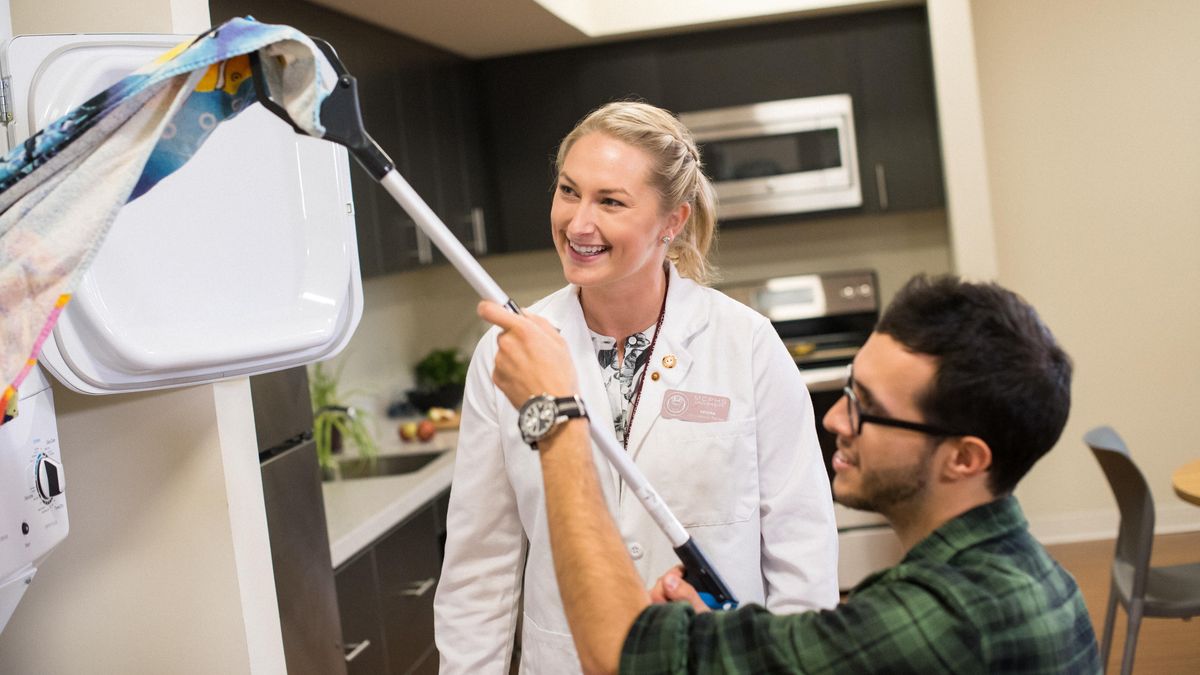 OT students in the Adult Lab.