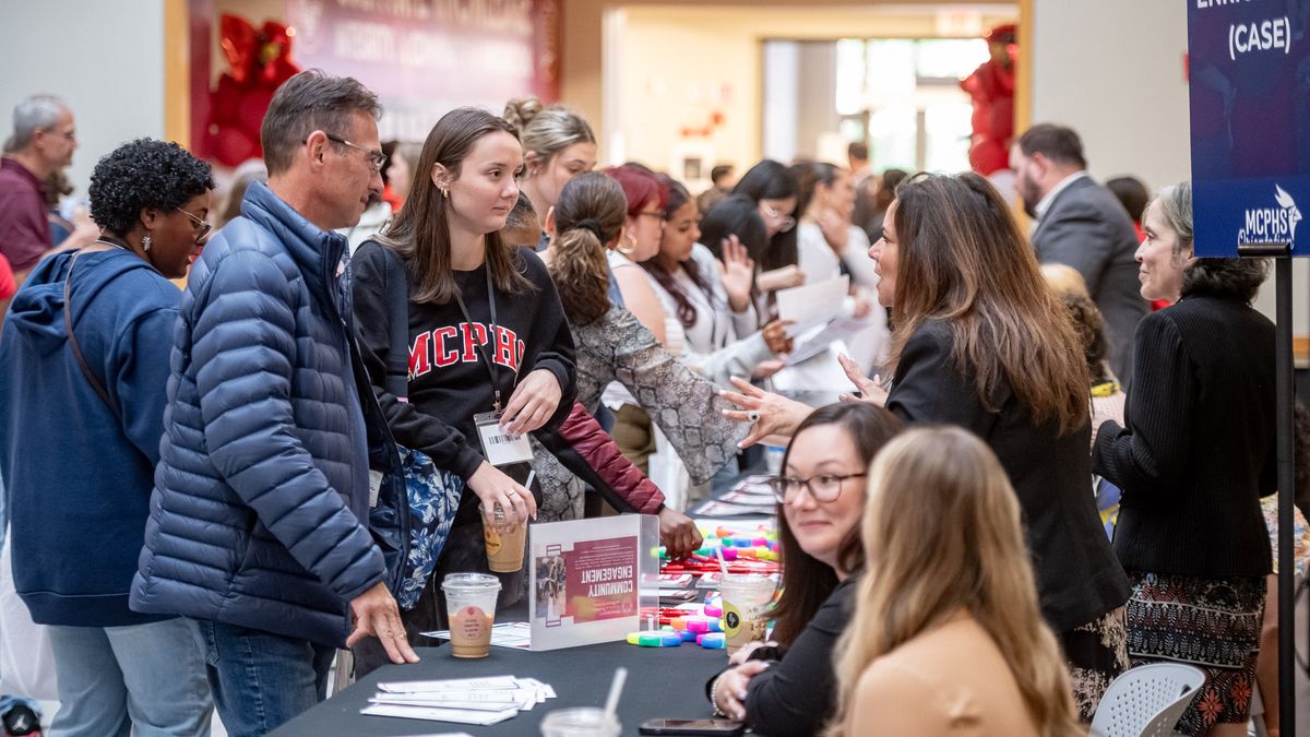 Students attending Orientation at MCPHS. 