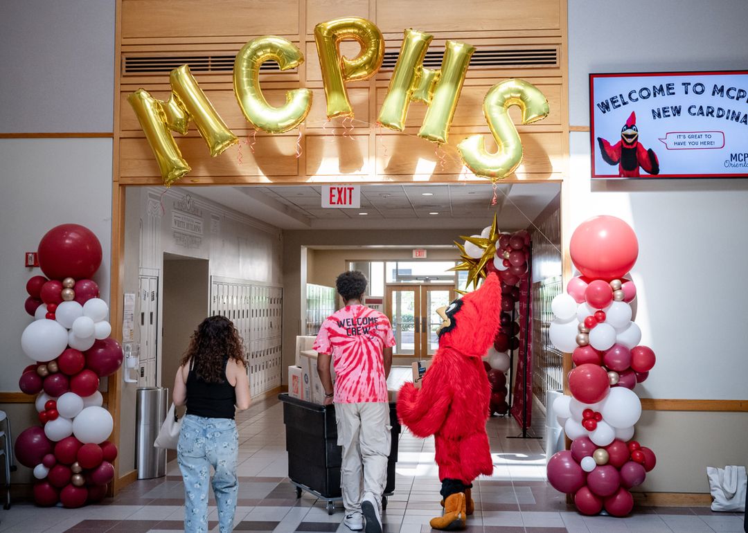Students moving into the Boston Campus. 