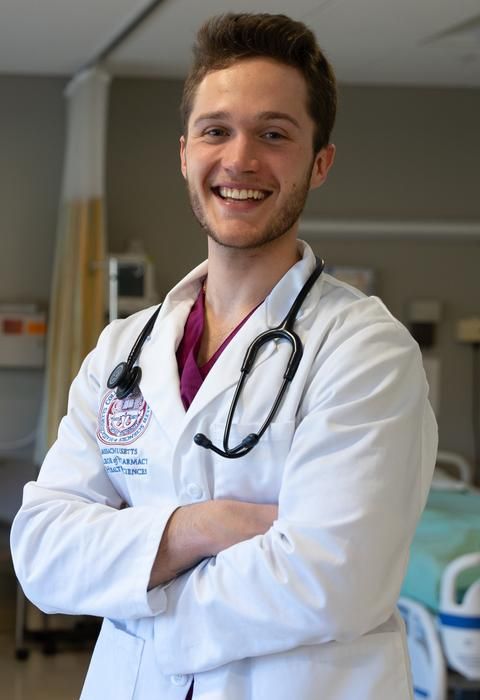 Brett Simpson was awarded the New Hampshire Nurses Association's Student Nurse of the Year Rising Star Award on April 5.  