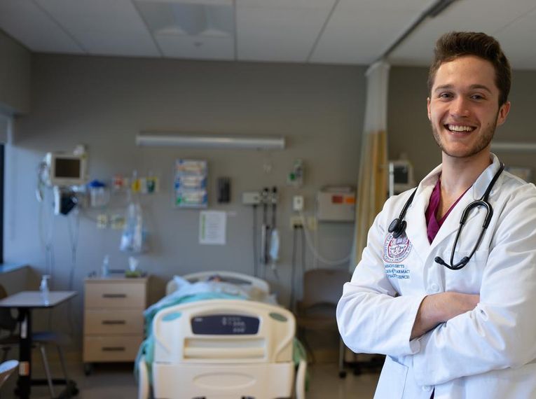 Brett Simpson was awarded the New Hampshire Nurses Association's Student Nurse of the Year Rising Star Award on April 5.  