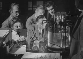 MCPHS students in the 1940s in a chemistry lab.