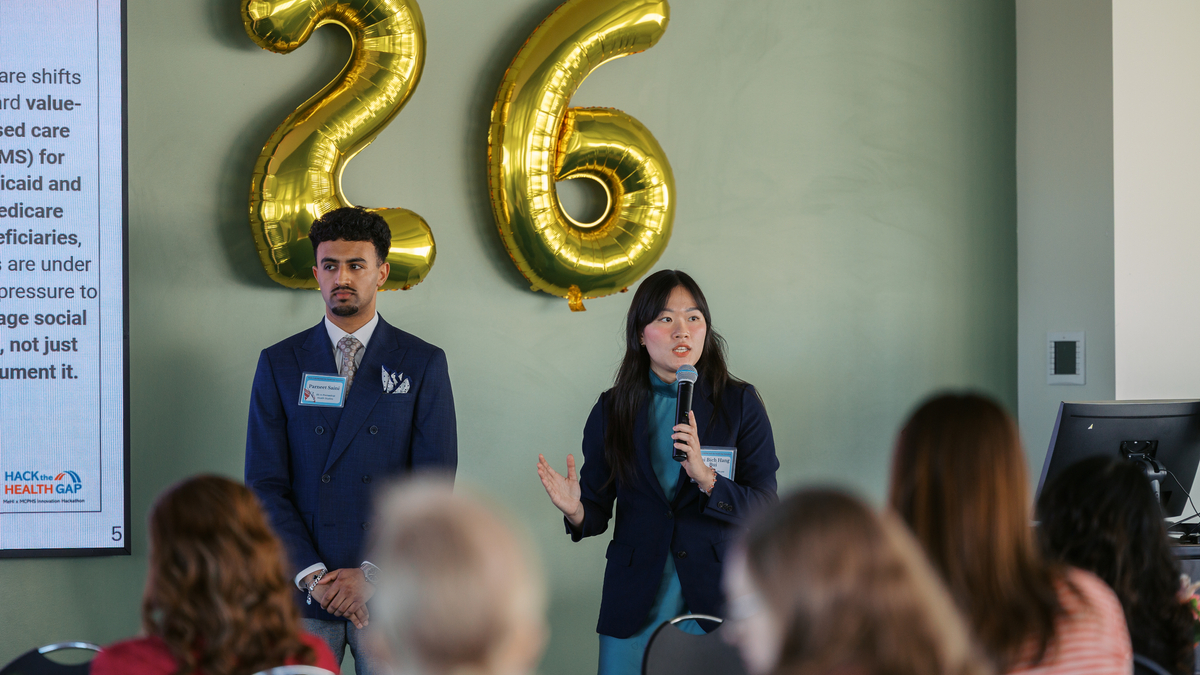 Hackathon in-article 1.jpg