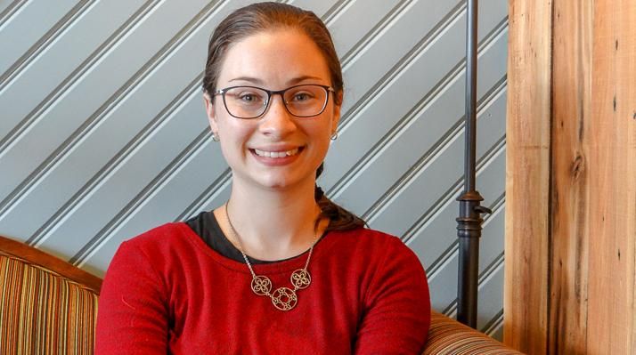 Headshot of Carolyn Arnish, PharmD