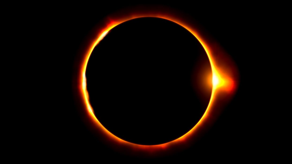 Full solar eclipse. 
