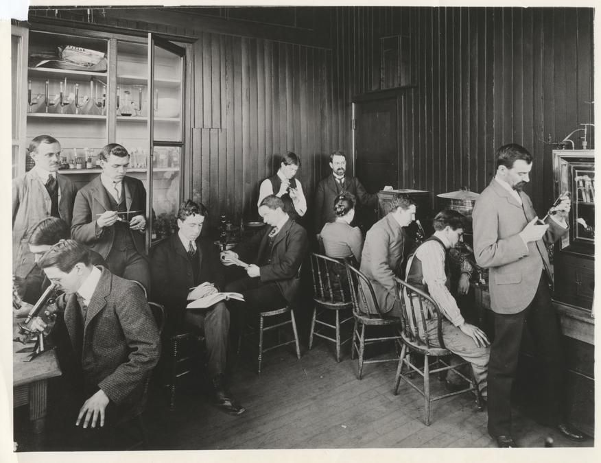 Students in the Bacteriology Laboratory in the St. Botolph and Garrison St. Building. 
