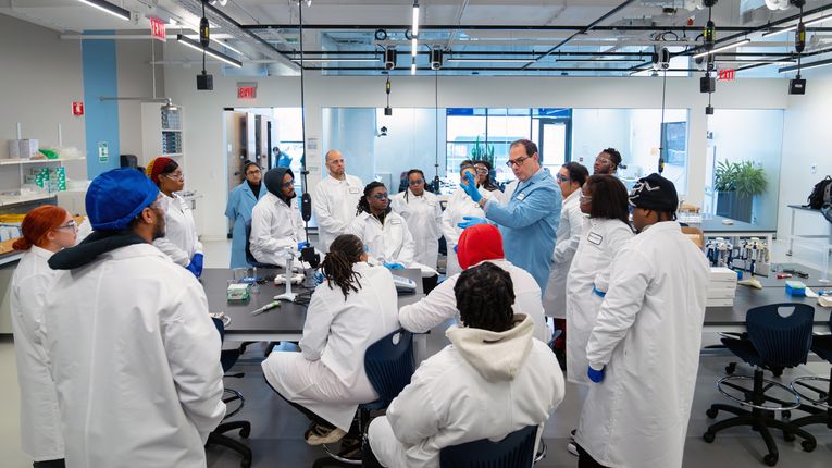 240118_MCPHS_Bioversity_IanMac_687.jpg