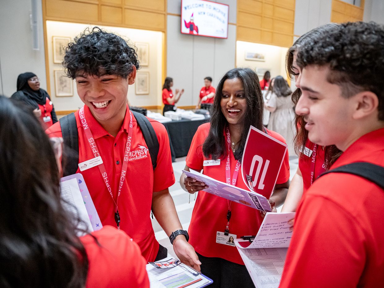 Students attending Orientation at MCPHS. 
