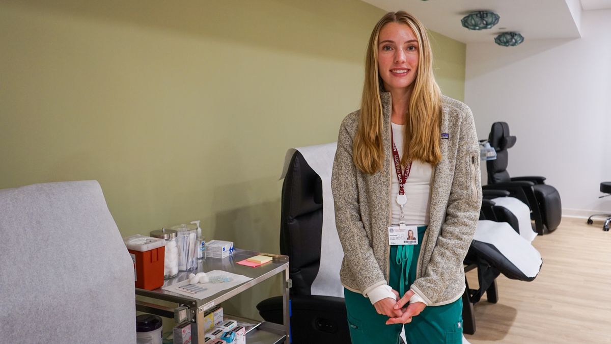 Anne Rohan in the MCPHS Boston acupuncture treatment center